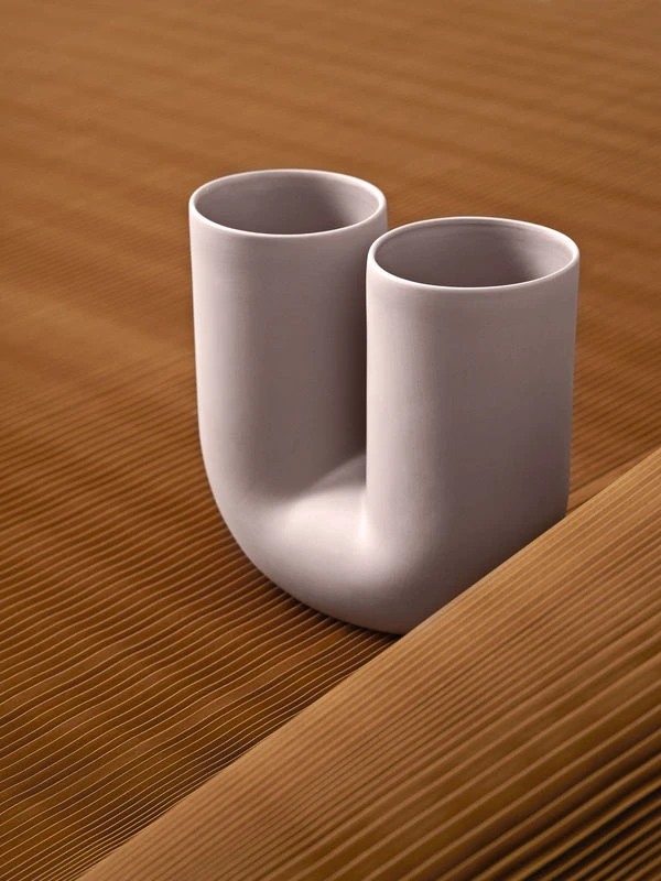 Kink Vase - / Ceramic - Muuto - Image 3