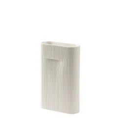 Ridge Medium Vase - / H 35 Cm - Muuto
